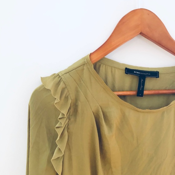 BCBGMaxazria Asymmetric Ruffle high-low Top Small - Picture 3 of 4